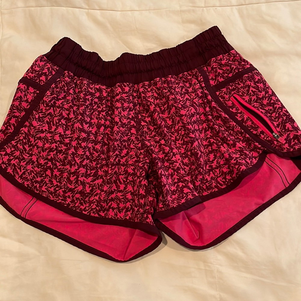 Size 8 Lululemon shorts - Great condition